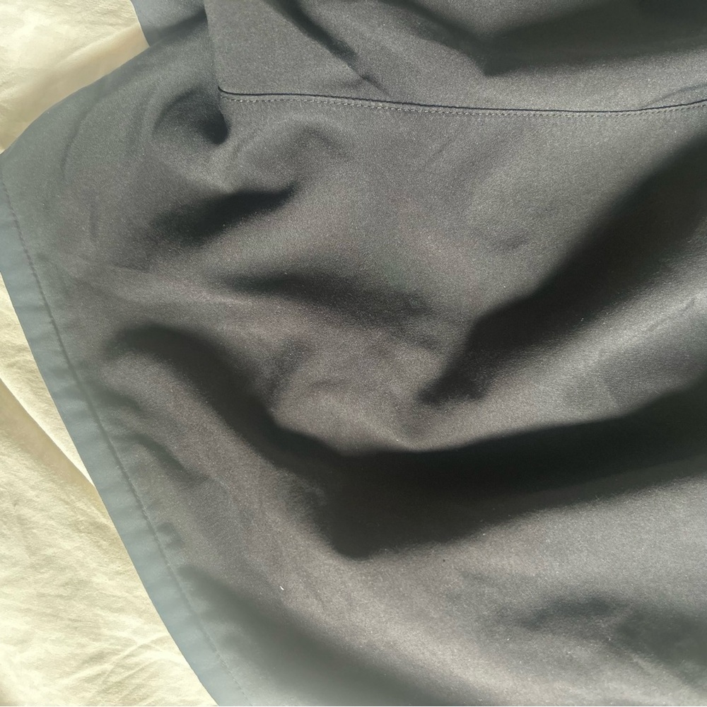 Women's XS Adidas Black Adjustable Waist Athletic Shorts - Picture 8 of 8